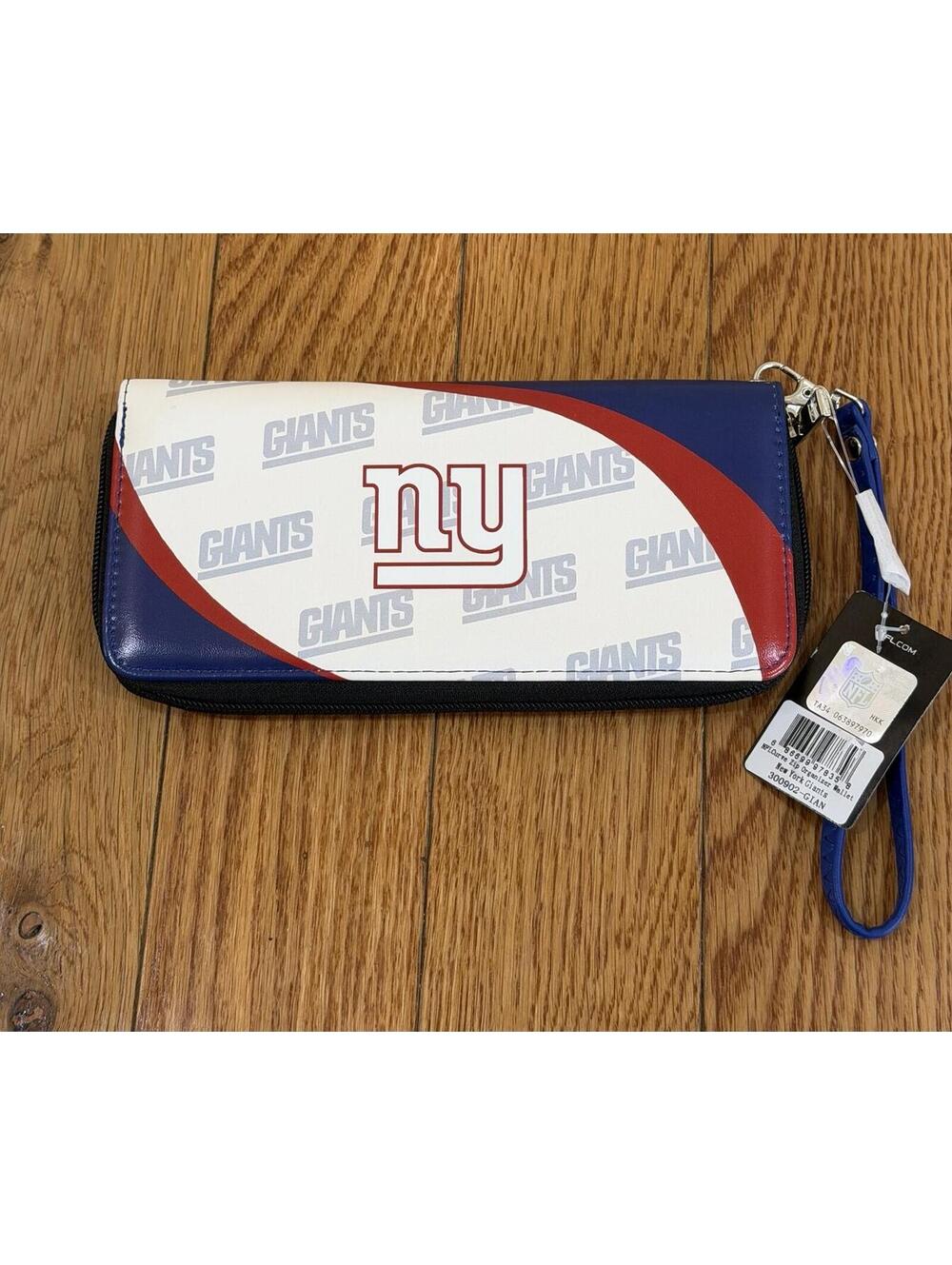 New York Giants NFL Zip Organizer Ladies Wristlet Wallet